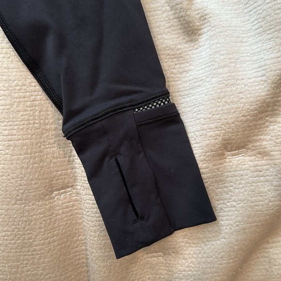 Lululemon running hoodie - Picture 3 of 5